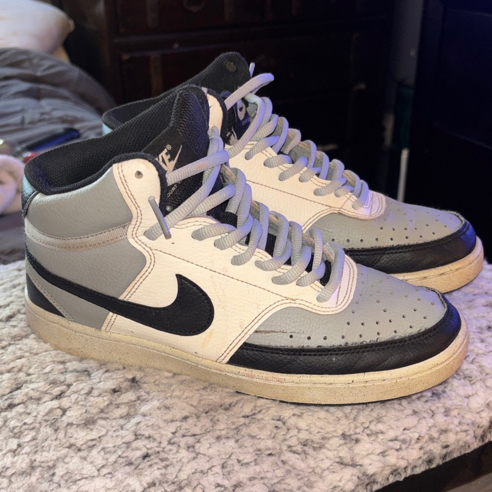 Nike Men's court vision next nature Sneakers